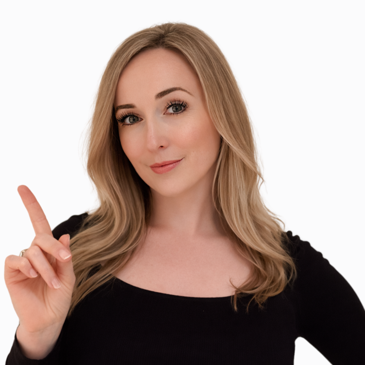 Holly Mack B2B marketing strategist and fractional CMO